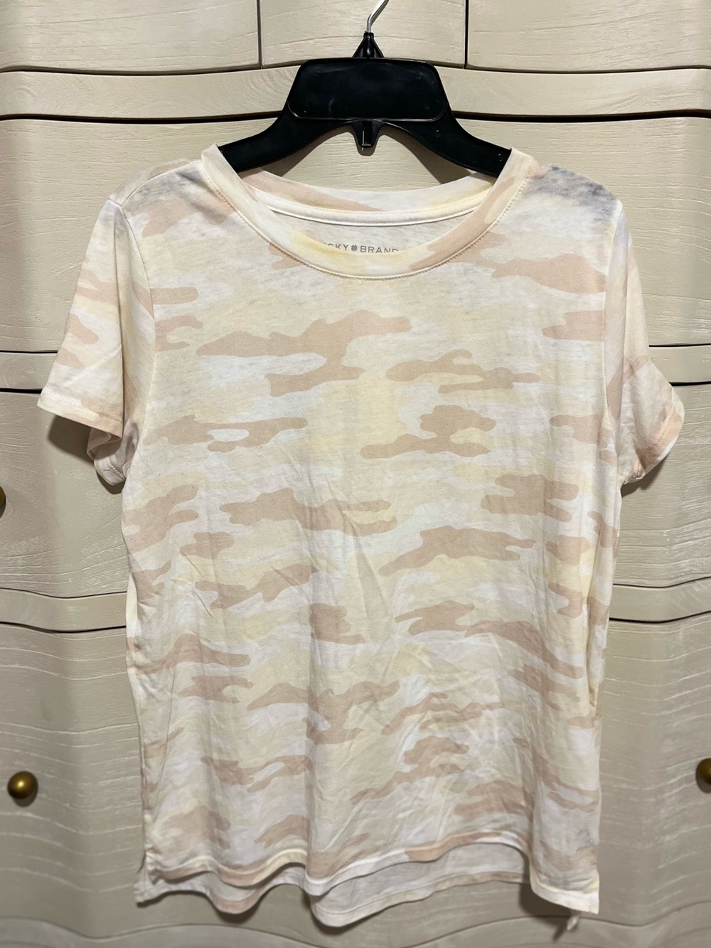 Lucky Brand Camo Tee Size Medium